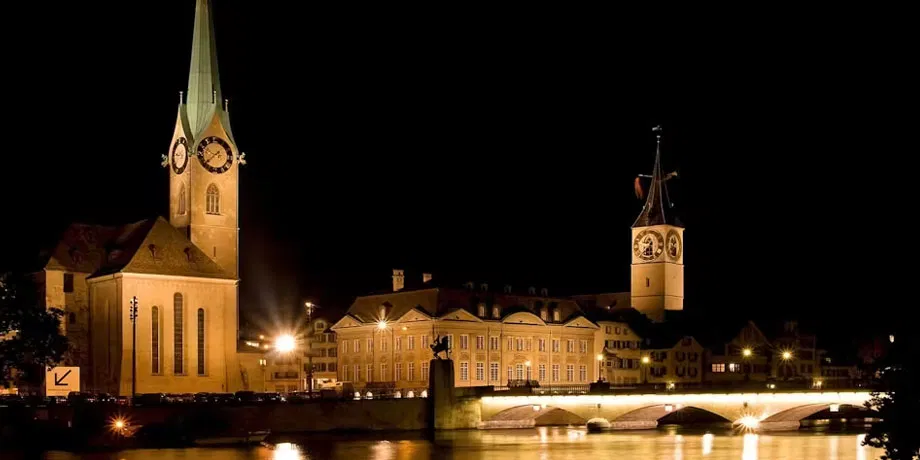 2-Hour Romantic Tour in Zürich | Book Now | Alikeimage
