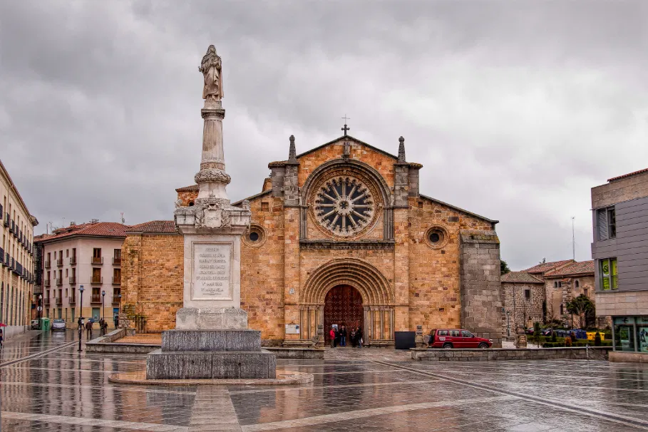Full-day tour to Avila and Salamanca from Madrid | Tours And Travel Packages | Alikeimage