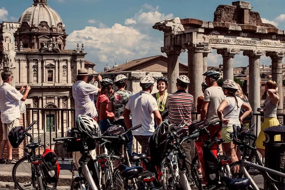 Bike tour of Rome in one day by electric-assist bicycle | Tours & Travel Packages | Alikeimage