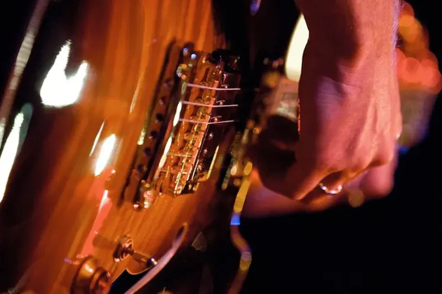 Blue Note Milano tickets with show and dinner or drink | Tours & Travel Packages | Alikeimage