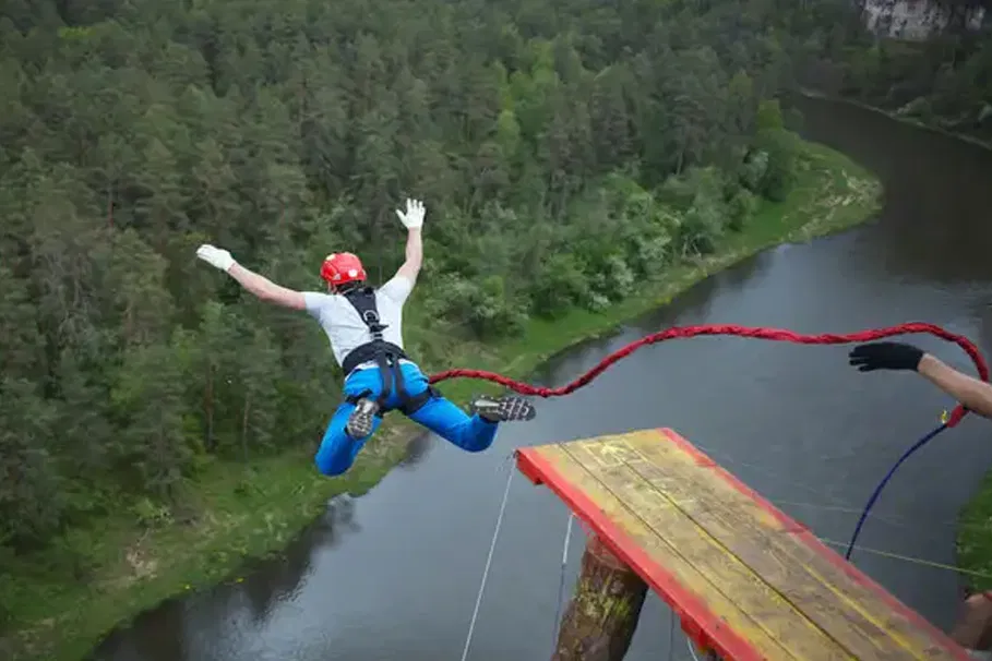 Bungee Jumping in Goa | Book Now | Alikeimage
