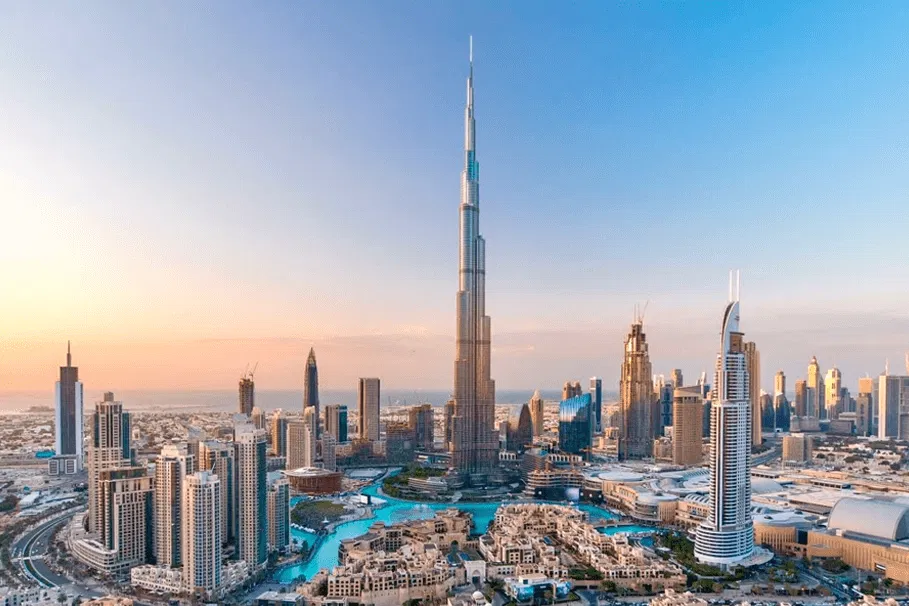 Dubai Burj Khalifa Tour | Book Tickets | Alikeimage