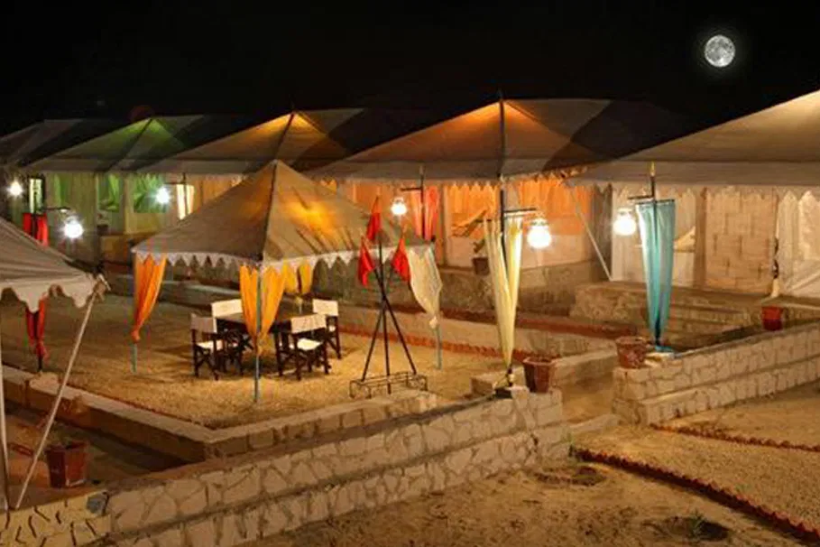 Camel Safari Overnight Camping In Pushkar | Book Tickets | Alikeimage