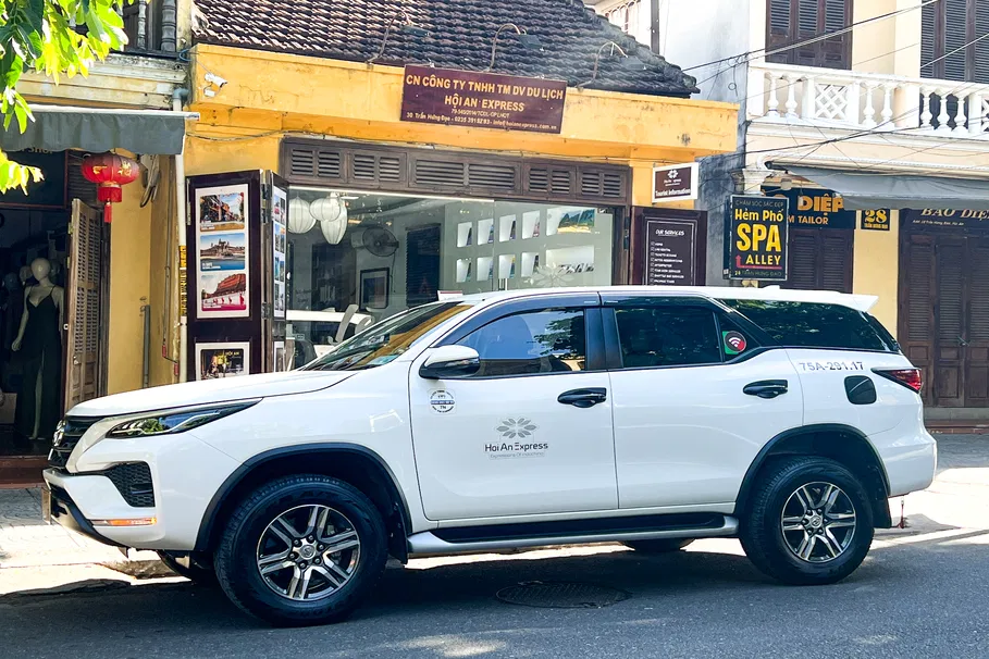 Private Transfer: Nha Trang Airport To/From Vinpearl Port | Book Now | Alikeimage