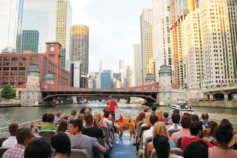 Chicago'S River And Lake Architecture Speedboat Cruise | Book Now | Alikeimage
