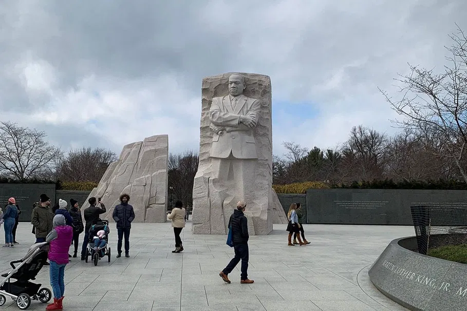 Comedy Walks Washington D.C. | Book Now | Alikeimage