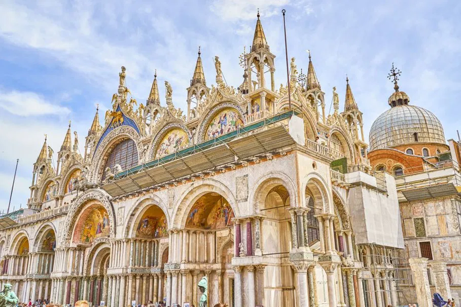 Doge's Palace and Saint Mark's Basilica tour | Tours & Travel Packages | Alikeimage