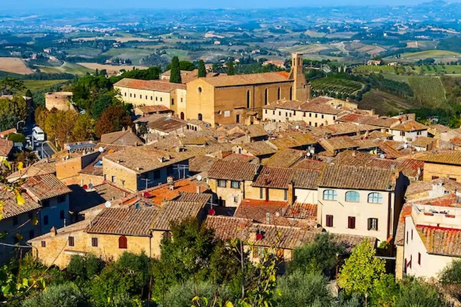 Full-day private guided tour of Siena, San Gimignano and Chianti | Tours & Travel Packages | Alikeimage