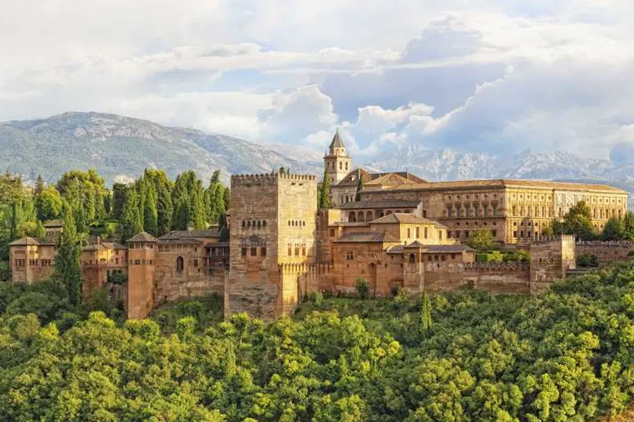 Full-Day trip to Granada from Seville | Tours & Travel Packages | Alikeimage