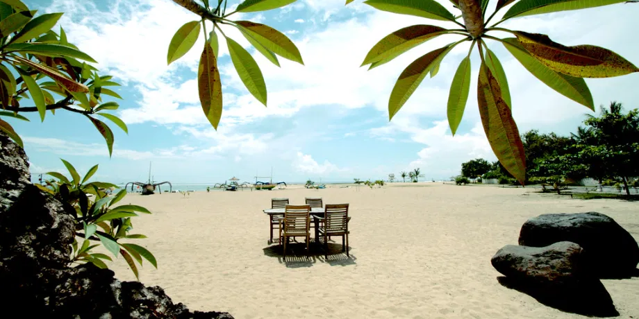 Half Day Benoa Beach Tour | Book Now | Alikeimage