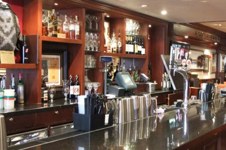 Hard Rock Cafe Edinburgh priority seating with meal | Tours & Travel Packages | Alikeimage