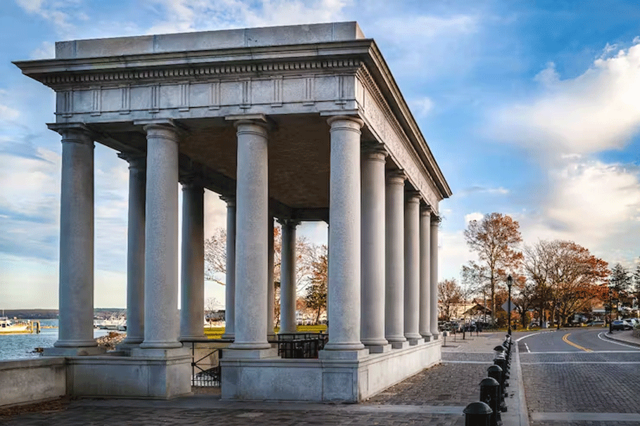 Historic Plymouth Self-Guided Walking Audio Tour | Book Now  | Alikeimage