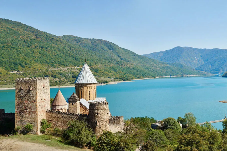 Kazbegi Group tour with Culinary Masterclass from Tbilisi | Tours & Travel Packages | Alikeimage