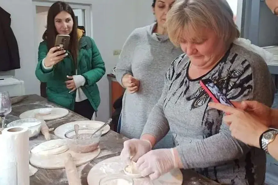 Kazbegi Group tour with Culinary Masterclass from Tbilisi | Tours & Travel Packages | Alikeimage