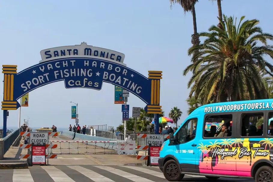 Los Angeles Highlights Half-Day Sightseeing Tour | Book Now | Alike image