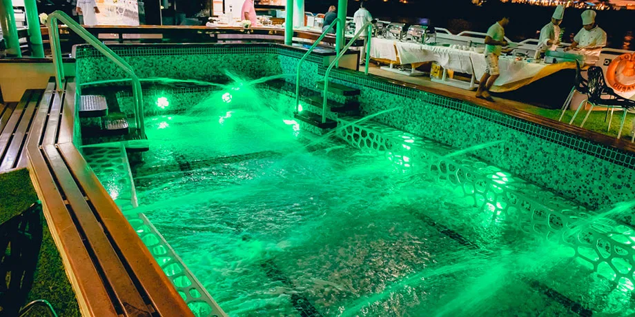 Lotus Mega Yacht Dinner Cruise | Book Now | Alikeimage