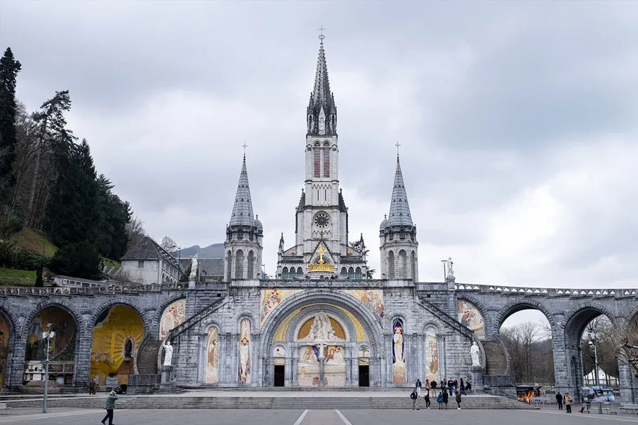 Lourdes sanctuary private day trip from Bordeaux | Tours & Travel Packages | Alikeimage