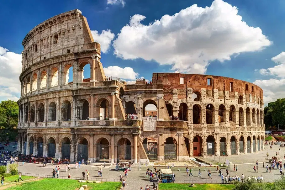 Must Sees of Ancient Rome with a local guide | Tours & Travel Packages | Alikeimage