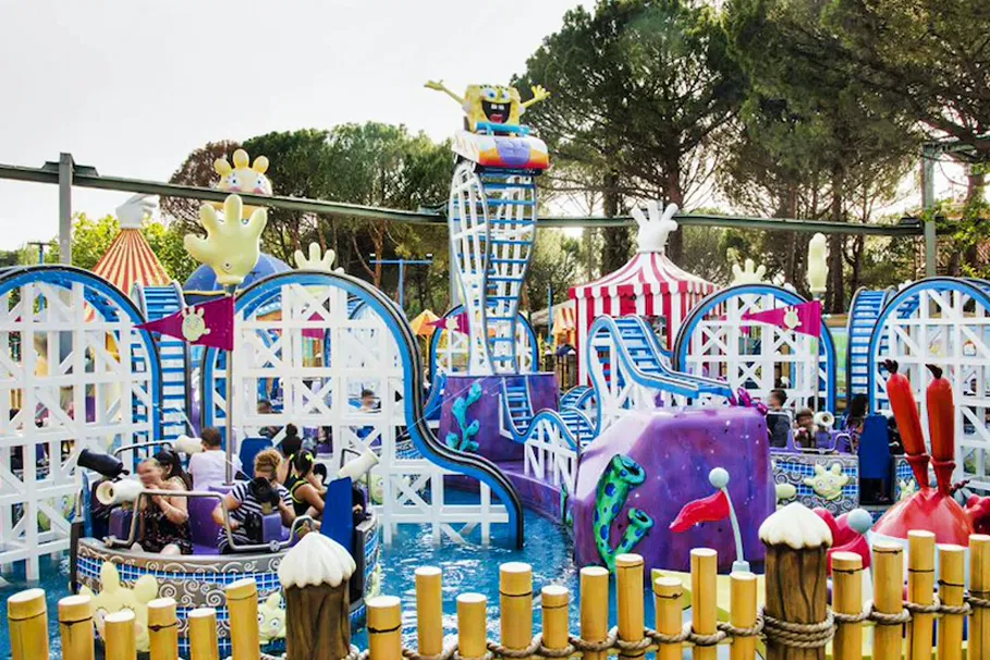 Parque De Atracciones De Madrid Skip-The-Line-Tickets | Tours & Travel Packages | Alikeimage