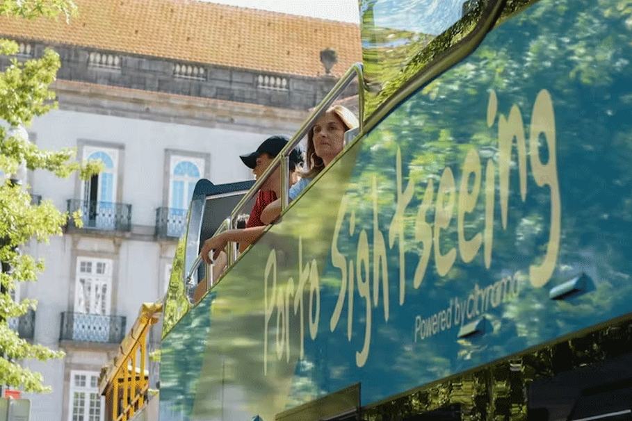 Porto 48-Hour Hop-On Hop-Off Bus Tour | Book Now | Alikeimage