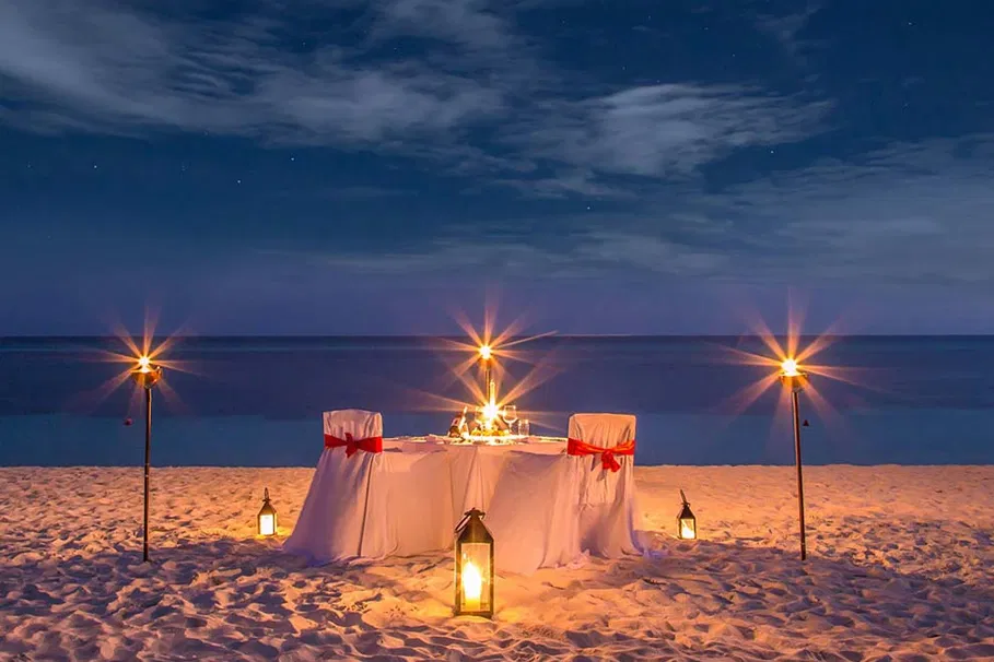 Private Candlelight Dinner in Havelock Island | Book Now | Alikeimage