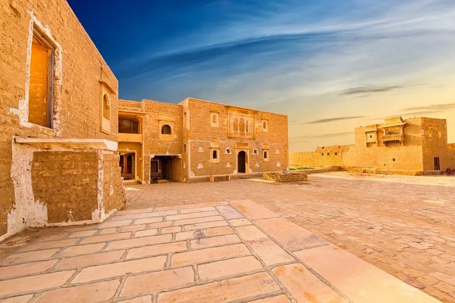 Rajasthan Day Trip Sam Sand Dunes & Kuldhara Village | Book Now | Alikeimage