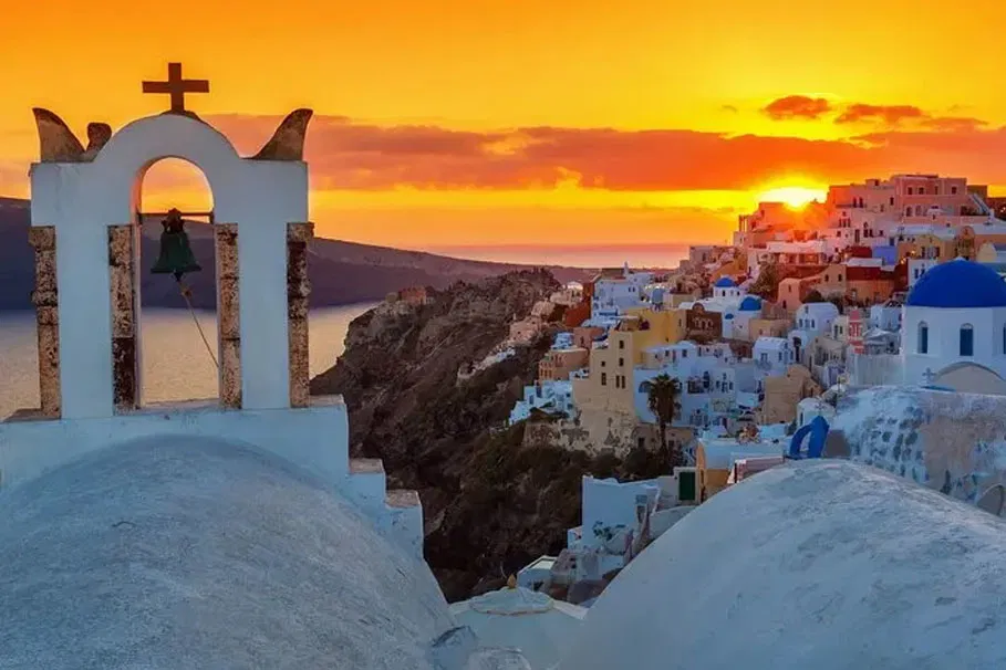 Santorini Day Tour with Sunset in Oia | Tours & Travel Packages | Alikeimage