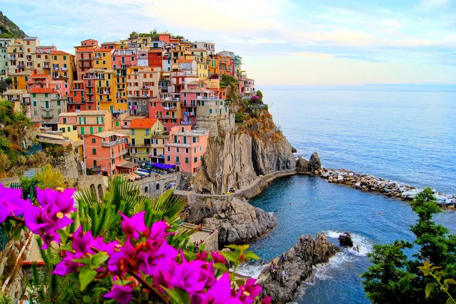 Small-group day trip to Cinque Terre from Florence | Tours & Travel Packages | Alikeimage