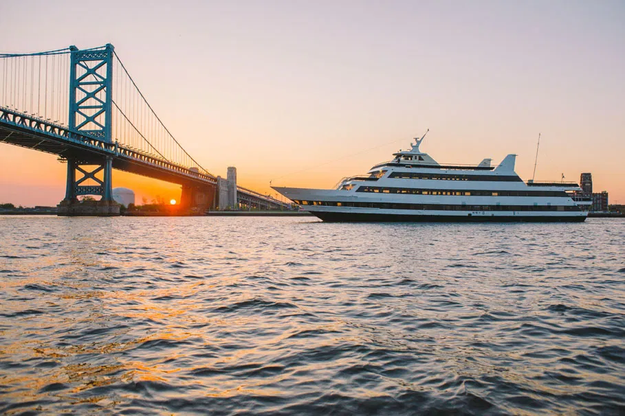 Spirit of Philadelphia Dinner Cruise with Buffet | Book Now | Alikeimage