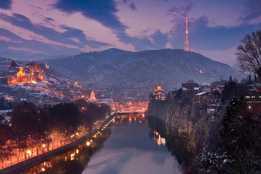 Tbilisi: PRIVATE NIGHT WALKING TOUR IN TBILISI | Tours & Travel Packages | Alikeimage