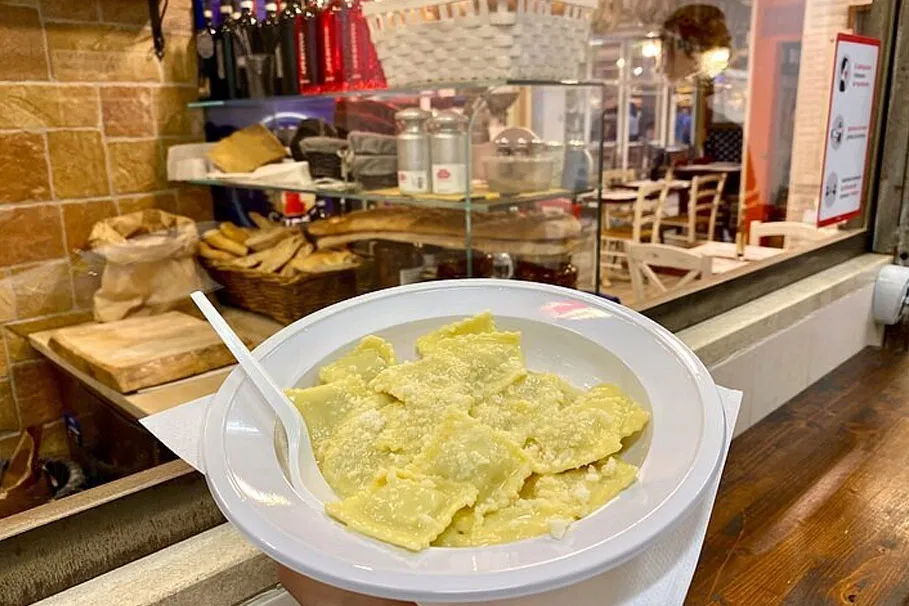 The ultimate foodie tour of Val d'Orcia from Florence | Tours & Travel Packages | Alikeimage