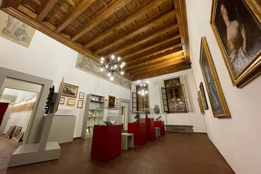 Tickets for Museo de' Medici at Palazzo di Sforza Almeni | Tours & Travel Packages | Alikeimage