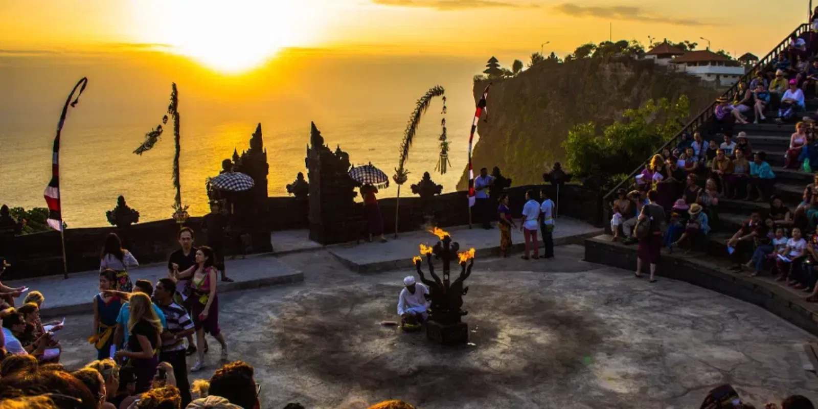 1 Uluwatu Temple   Bali   Alike