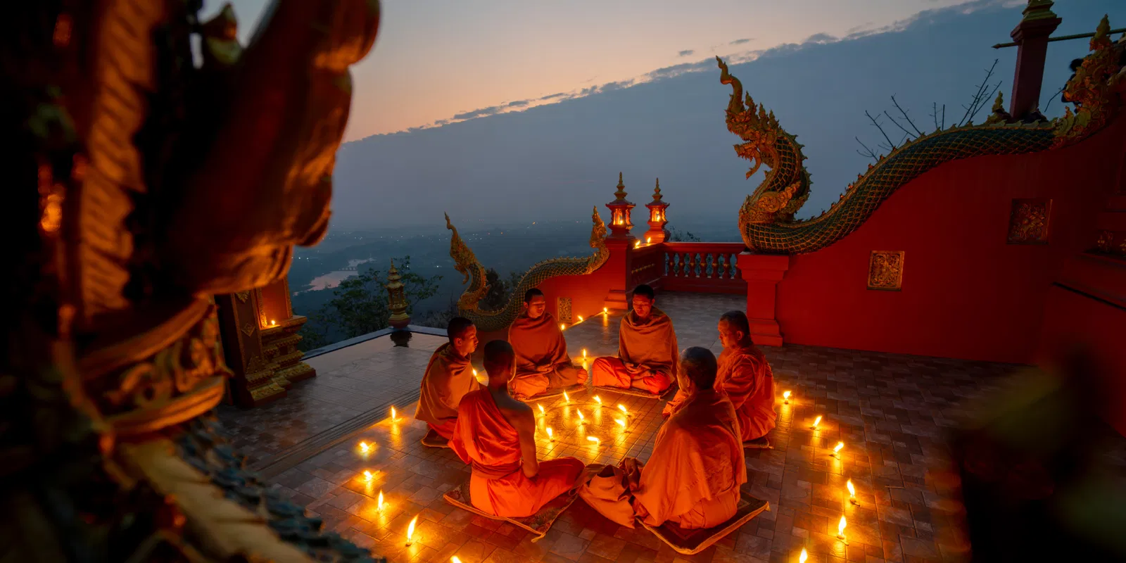 Long Weekends in India 2025  Ultimate Travel Guide to Local Gems Buddha Purnima Bodh Gaya Alike